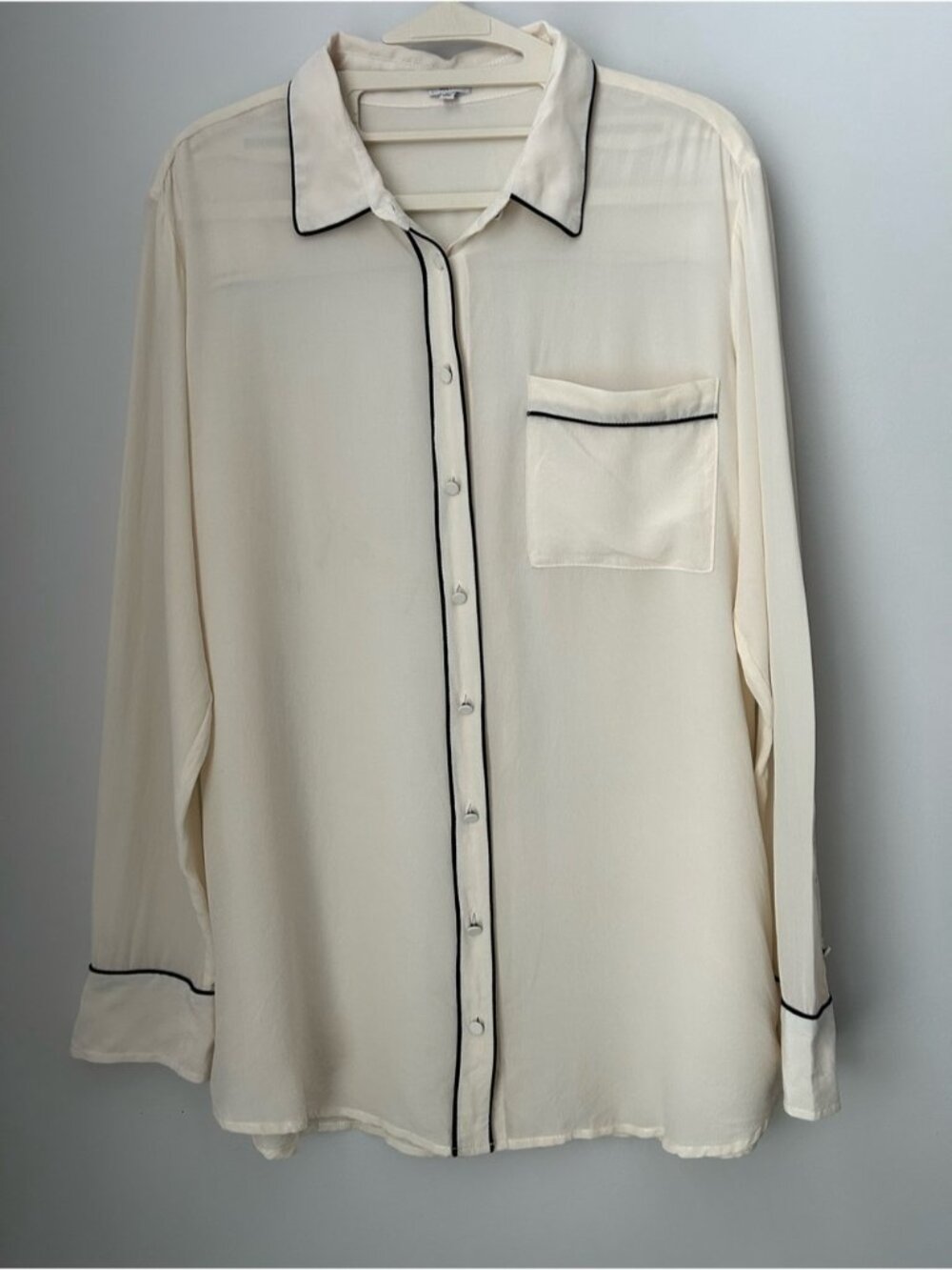 Babaton Classic Silk Blouse